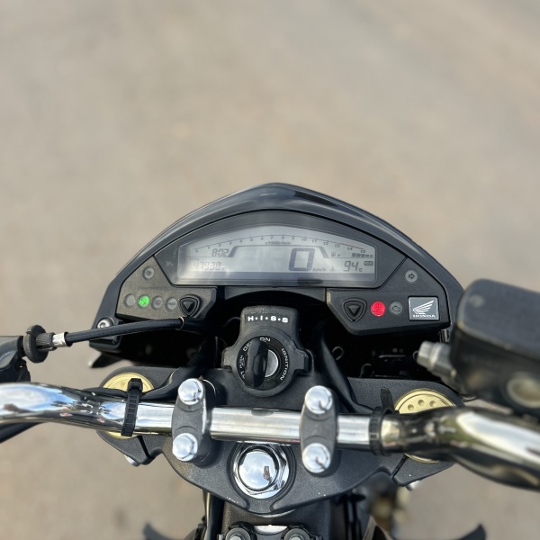 HORNET 2014 OU 30 MIL NO PIX 