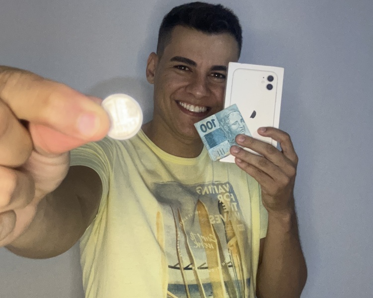 IPHONE 11 OU 2 MIL NO PIX
